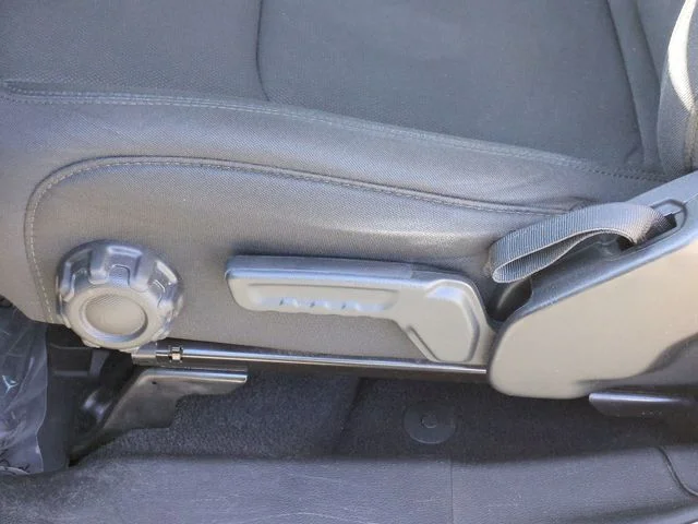 Used 2020 Beige Jeep Sport image 12