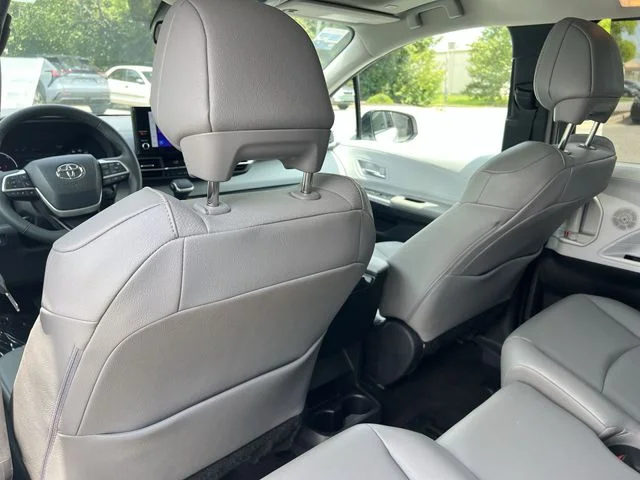 Used 2026 Beige Toyota XLE image 37