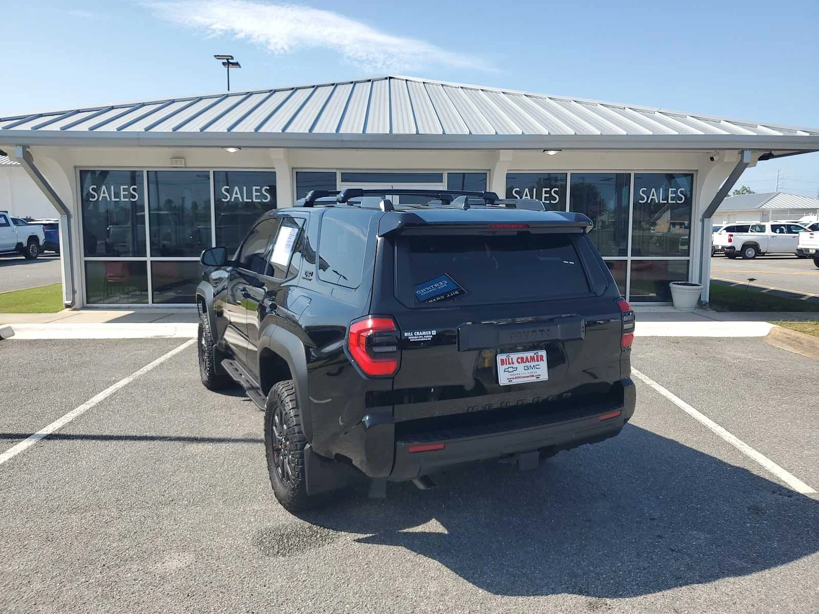 Used 2025  Toyota SR5 image 3