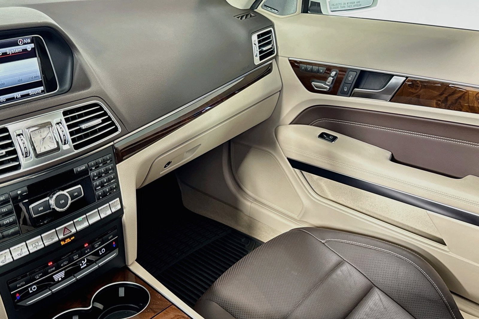 Used 2014 Polar White Mercedes-Benz E 350 image 21