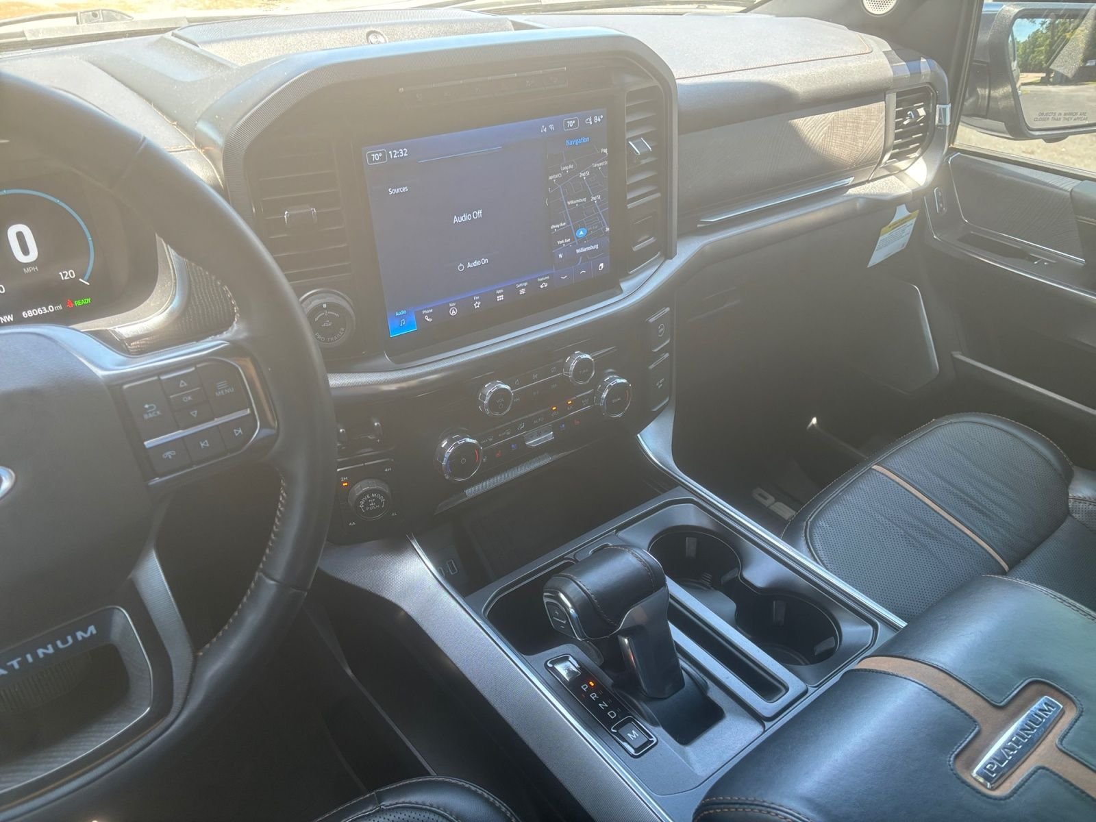 Used 2022 Silver Ford Platinum image 28