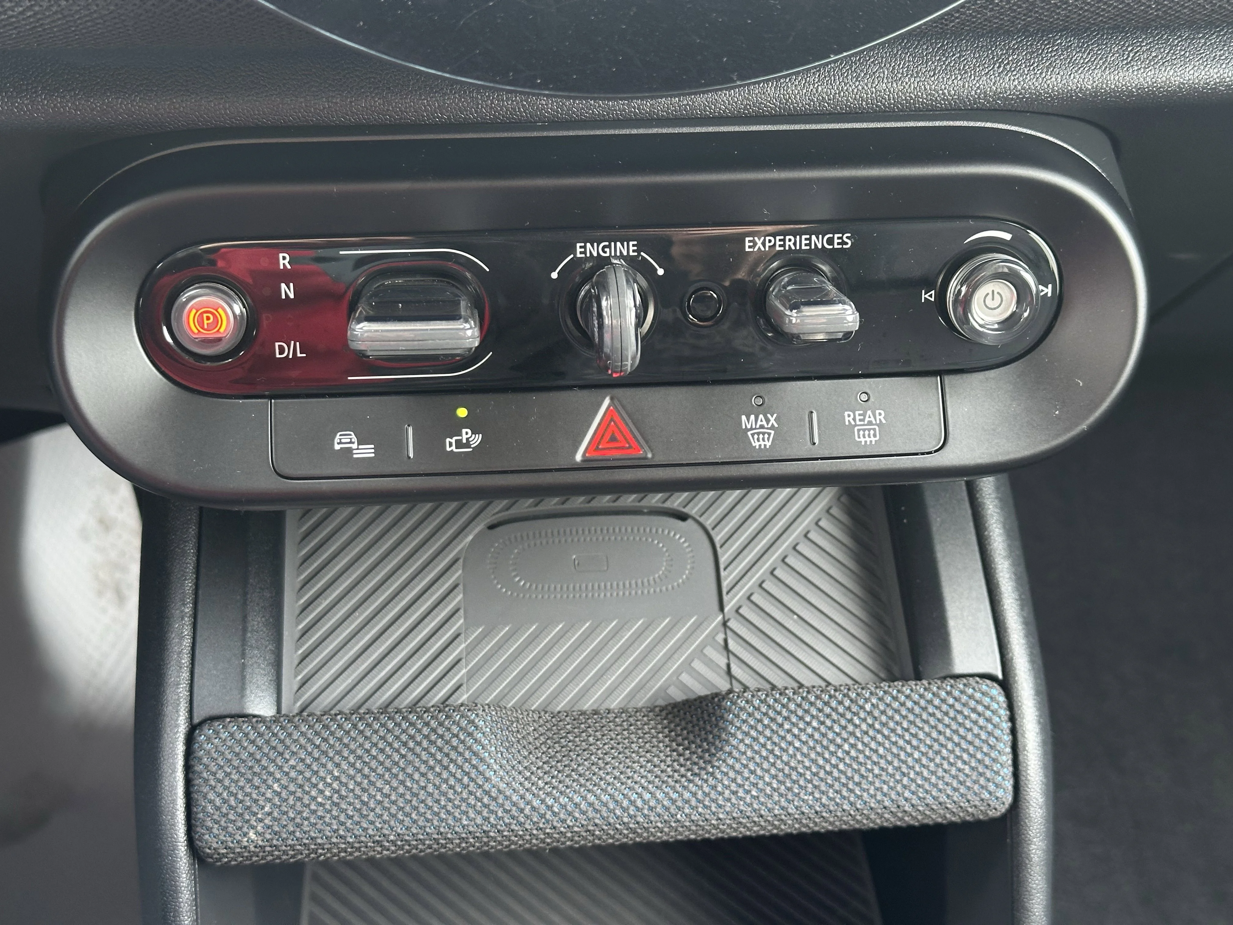 Certified Used 2025  MINI Cooper S image 16