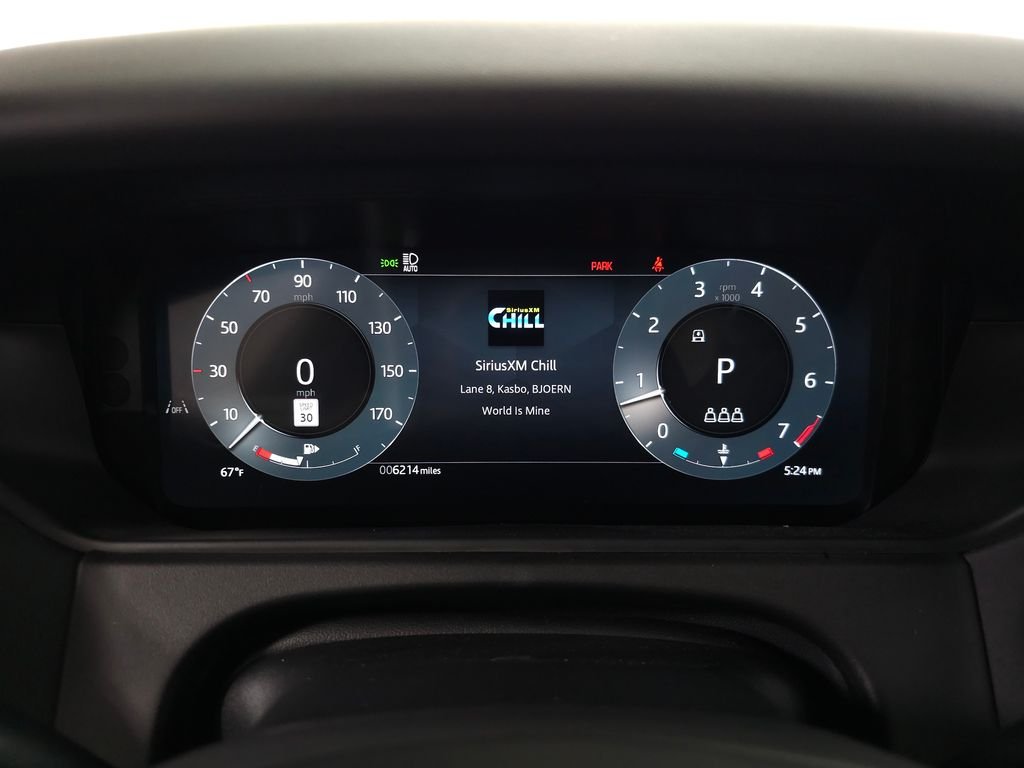 Certified Used 2026 White Land Rover Dynamic SE image 24