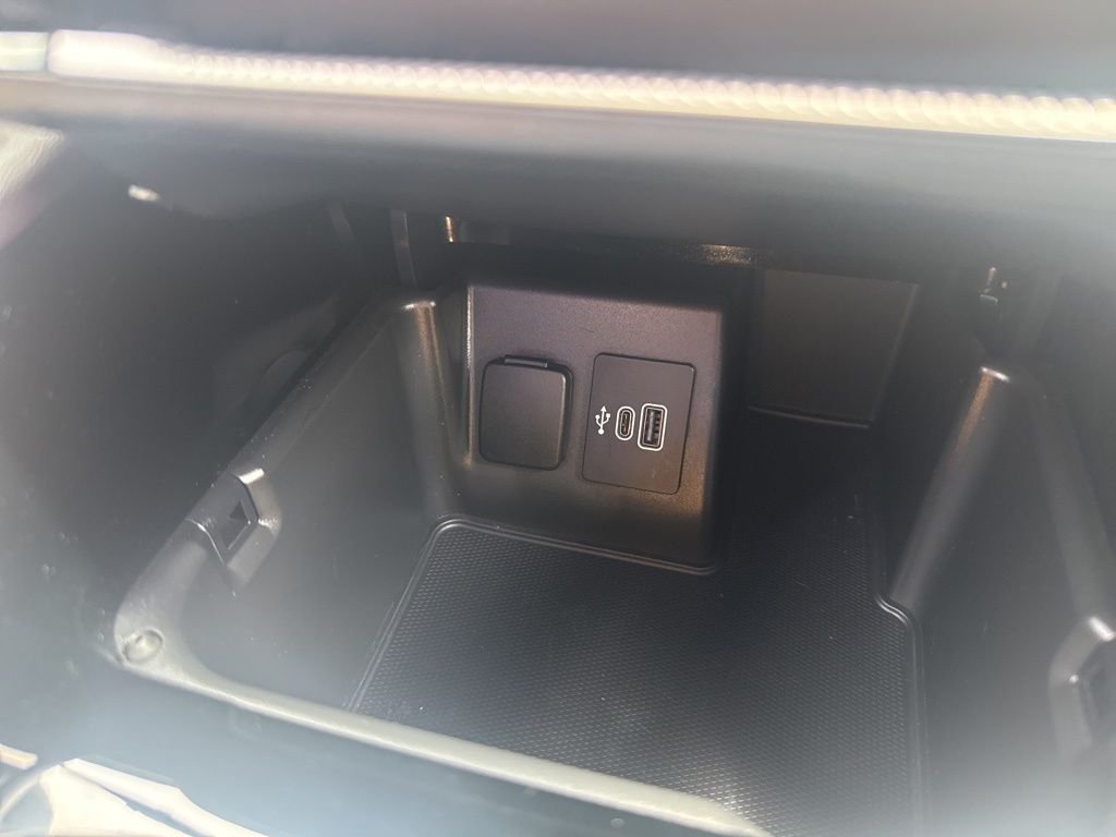 Used 2025 Gray Ford Platinum image 40