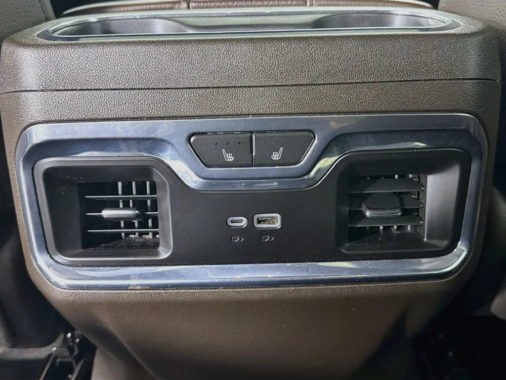 Used 2024 White Frost Tricoat GMC Denali image 23