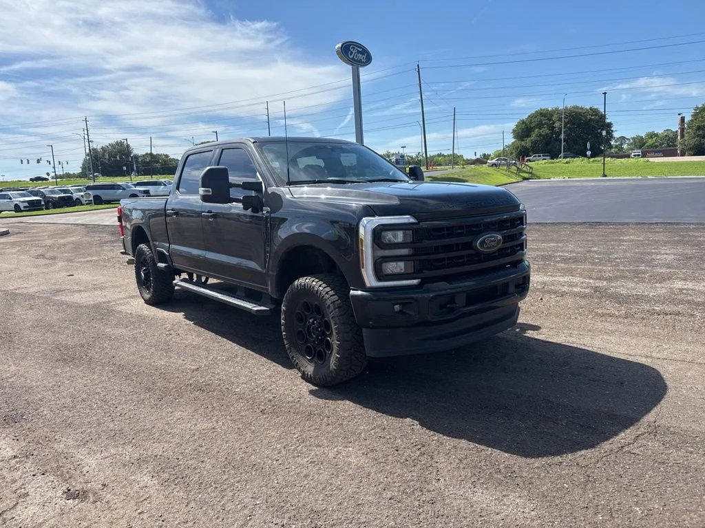Used 2024 Black Ford XLT image 1