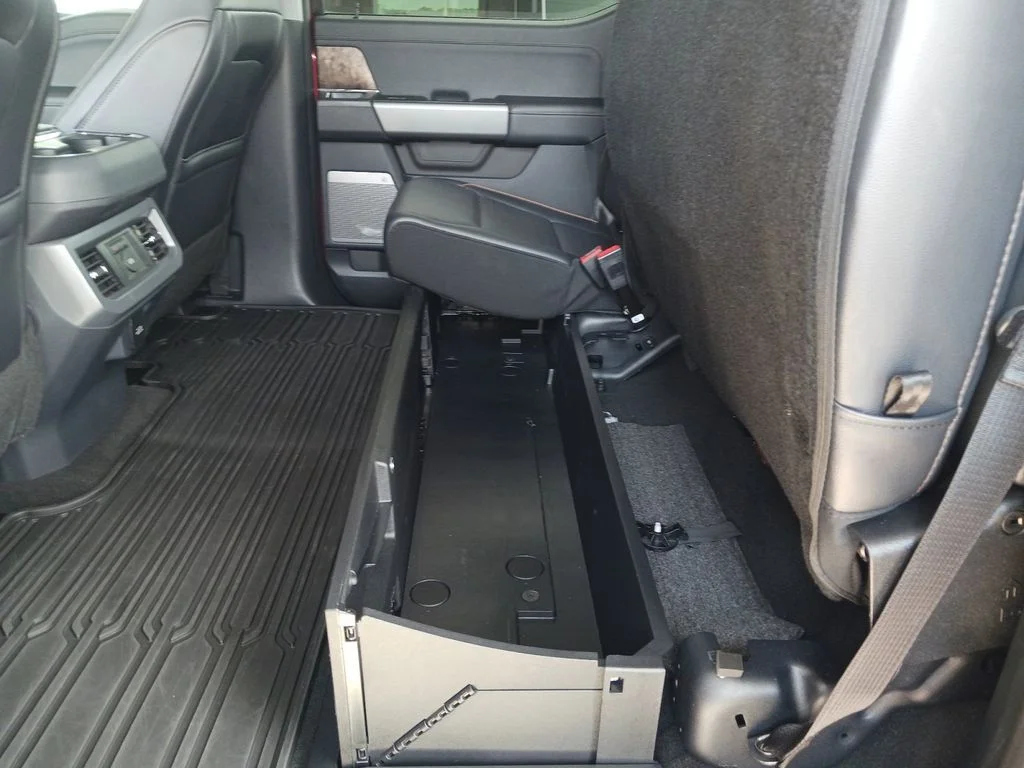 Used 2026 Red Ford Lariat image 30