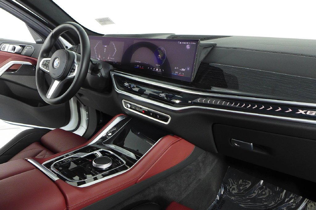 Certified Used 2025 Mineral White Metallic BMW xDrive40i image 13