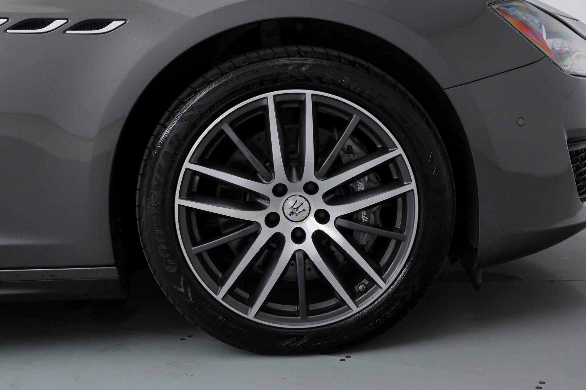 Used 2021 Gray Maserati S Q4 image 23