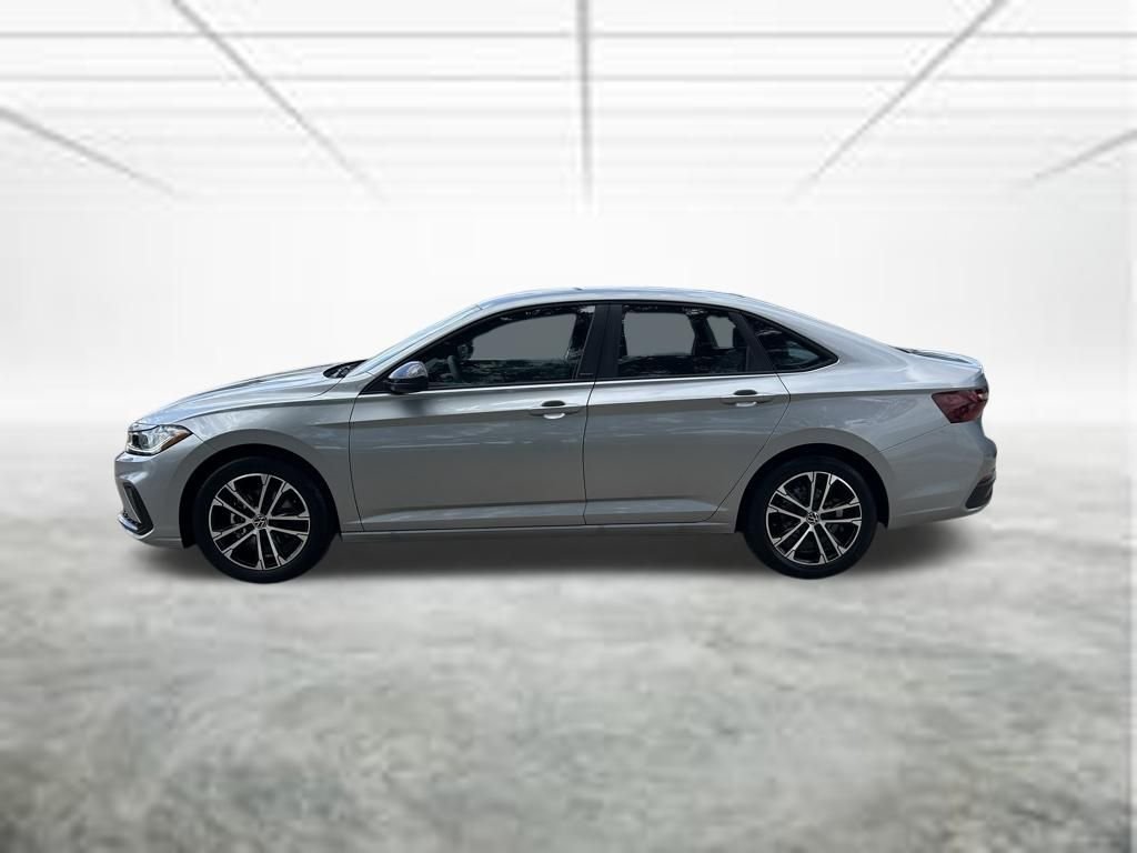 New 2026 Silver Volkswagen 1.5T Sport image 1