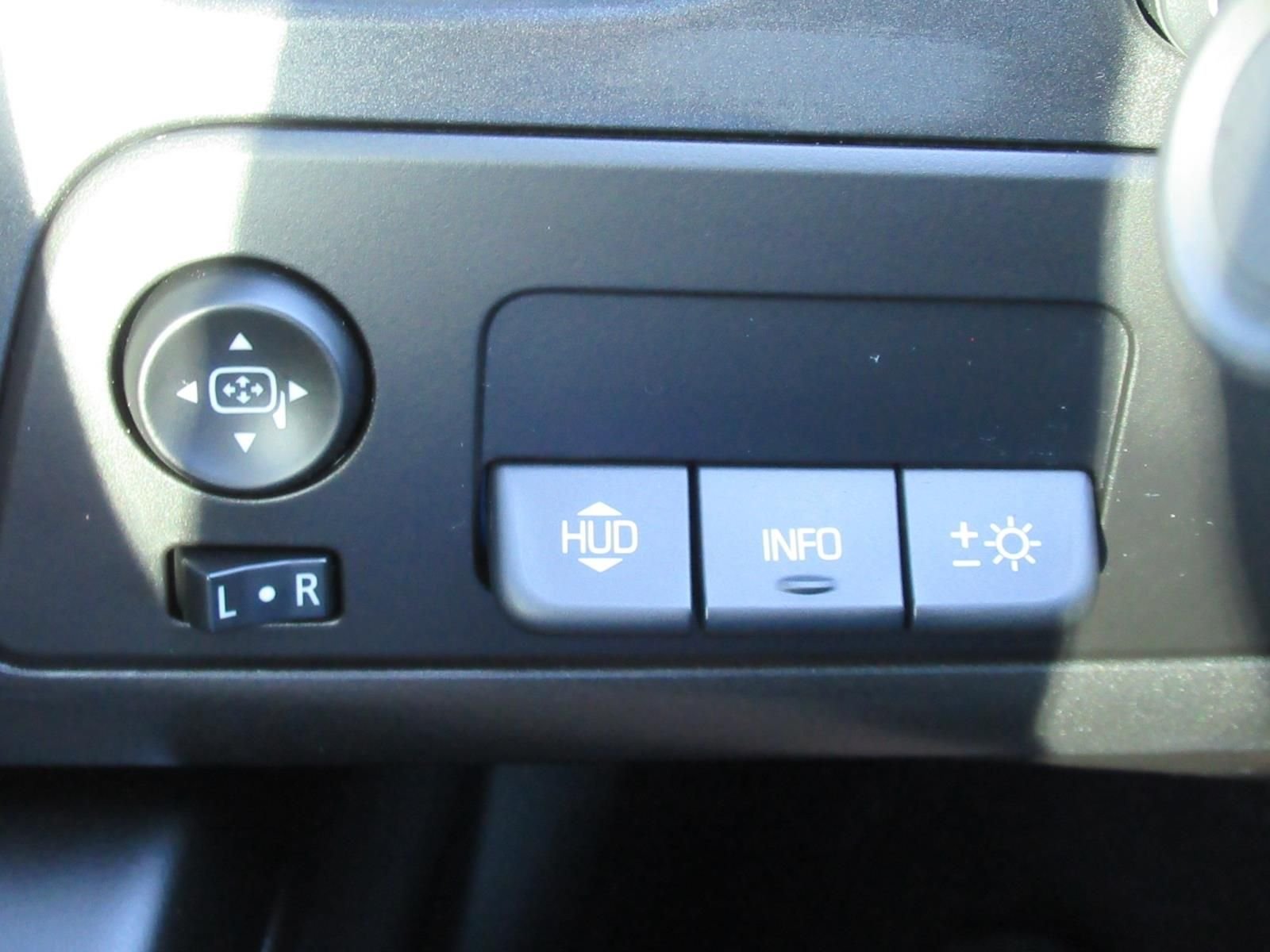 Used 2014 Red Chevrolet Base image 23