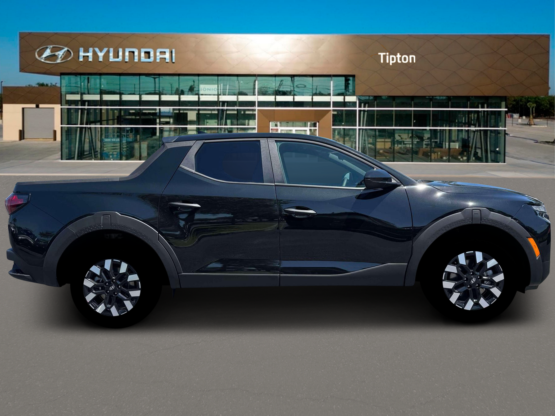 New 2026 Black Hyundai SE FWD image 9