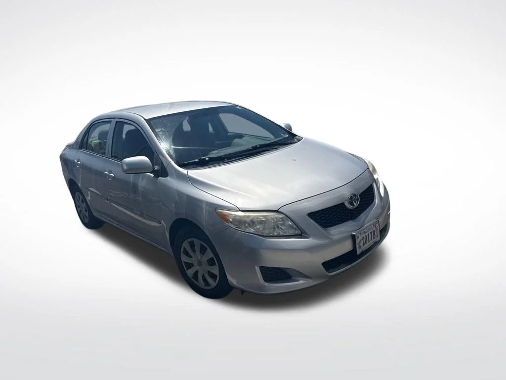 Used 2009  Toyota  image 2