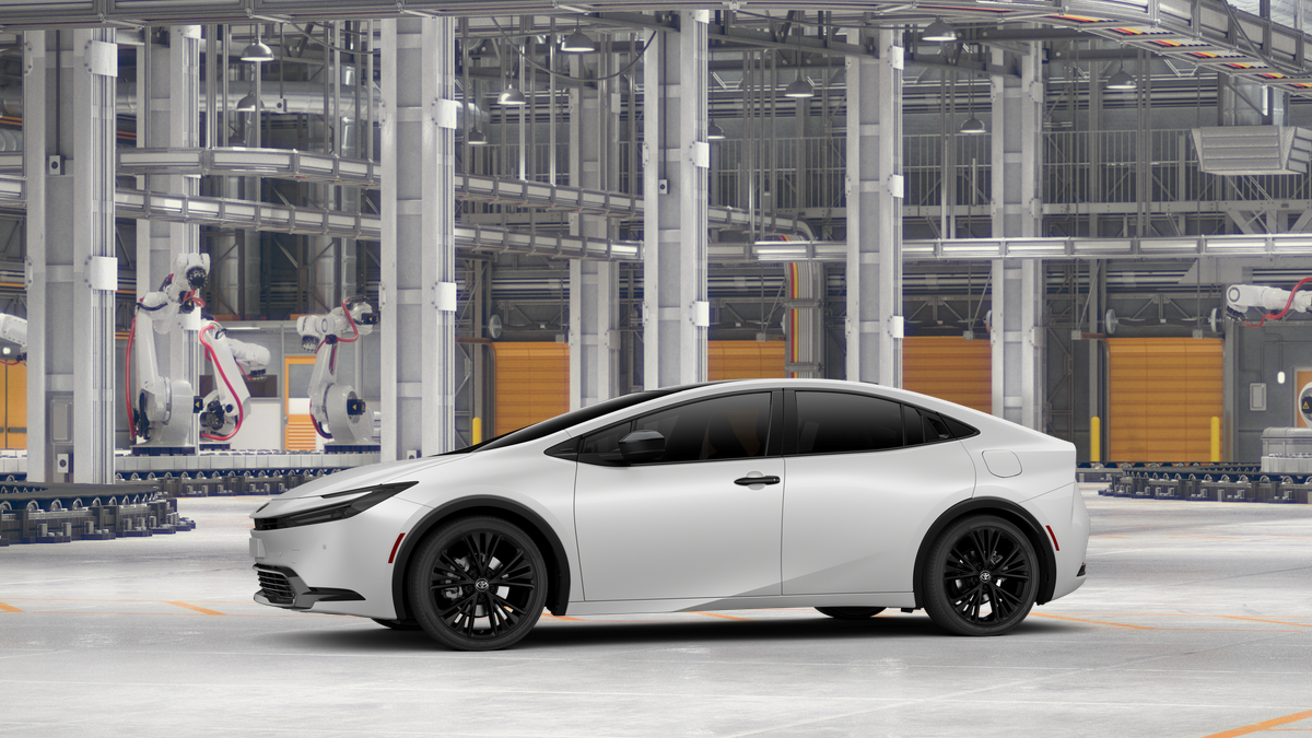 New 2026 Wind Chill Pearl Toyota Nightshade Edition image 3