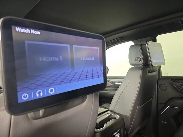 Used 2023 Onyx Black GMC Denali image 19