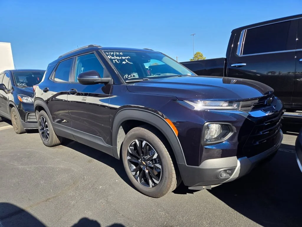 Used 2021 MIDNIGHT BLUE METALLIC Chevrolet LT image 1