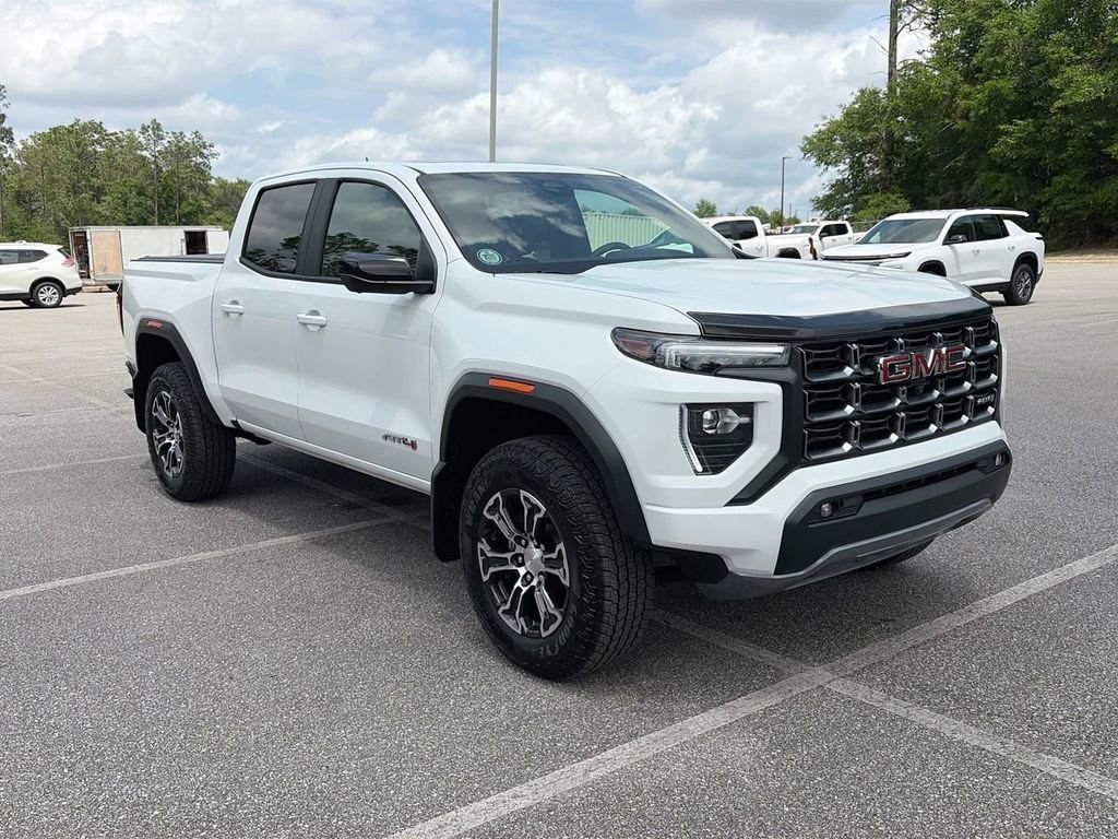 2025 GMC Canyon 4WD AT4 Crew Cab Short Box's photo