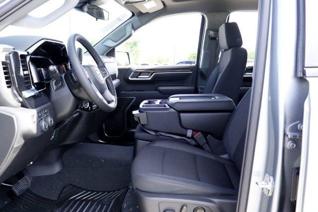 2026 Chevrolet Silverado 1500 LT - Photo 8