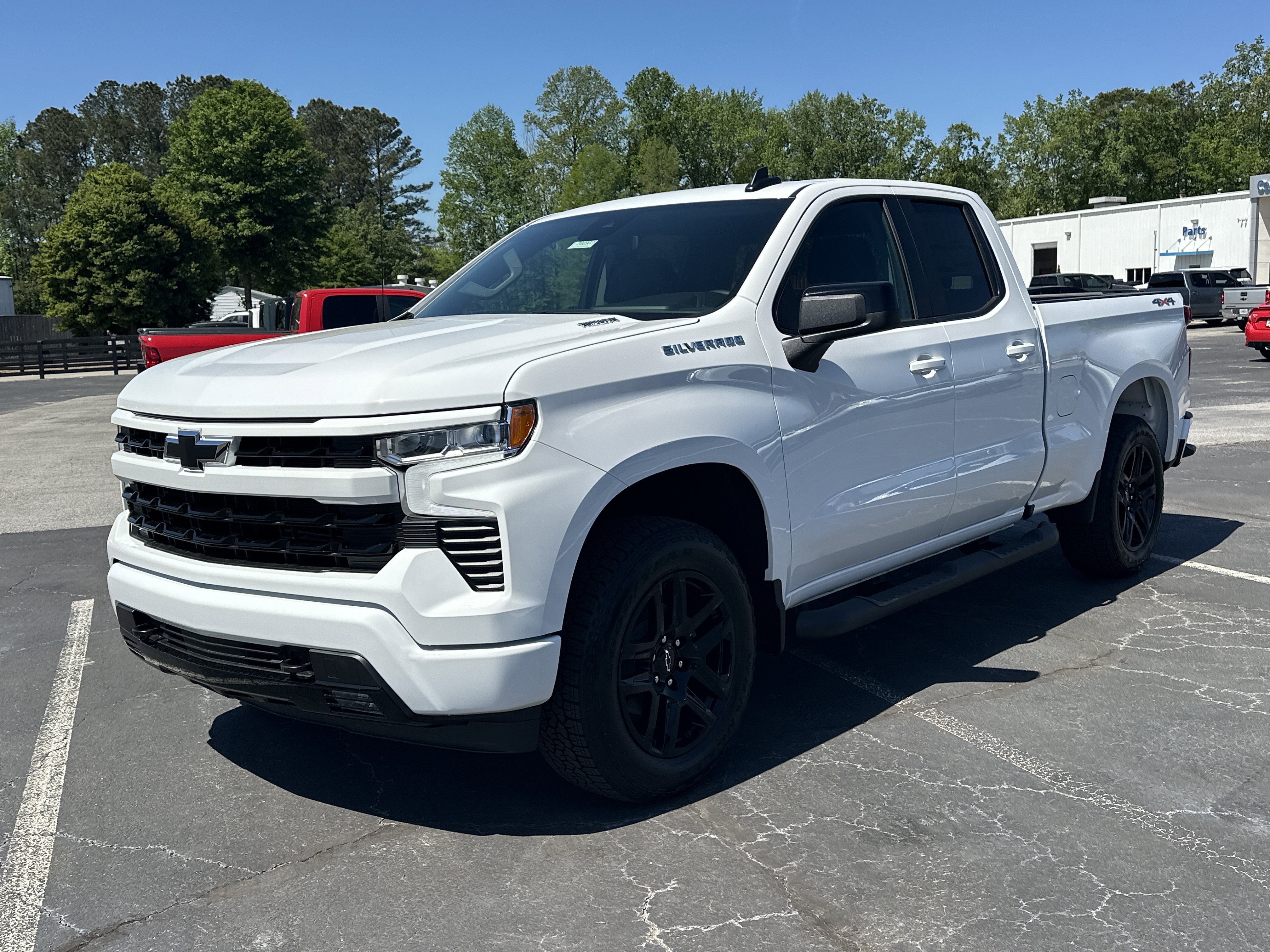 New 2026 Summit White Chevrolet RST image 4