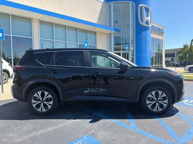 Used 2023 Super Black Nissan SV image 4