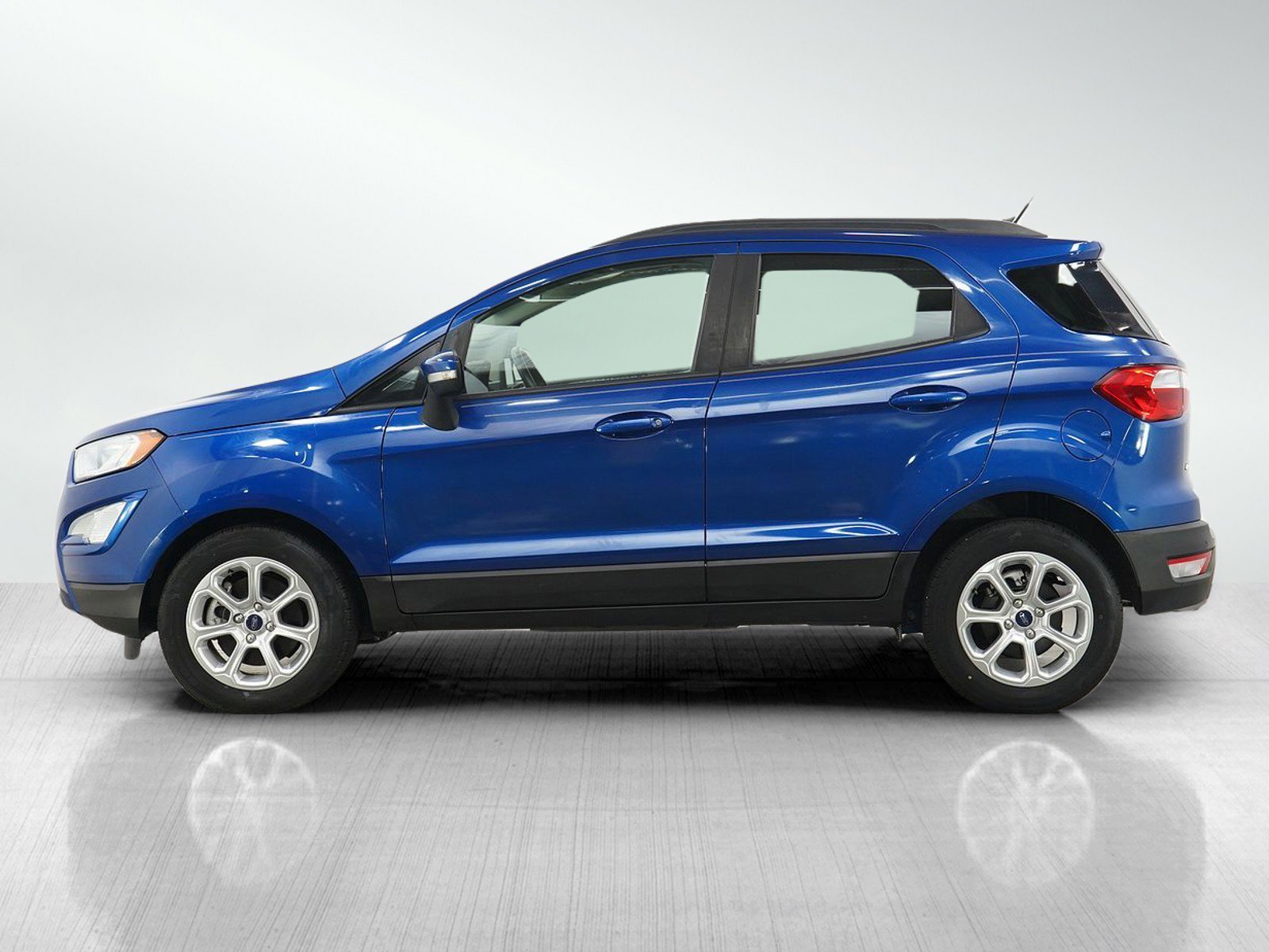 Used 2018 Ford Ecosport SE with VIN MAJ3P1TE9JC242104 for sale in Minneapolis, Minnesota