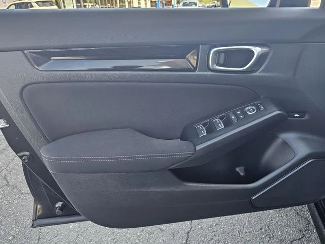 Certified Used 2023 Crystal Black Pearl Honda EX image 20