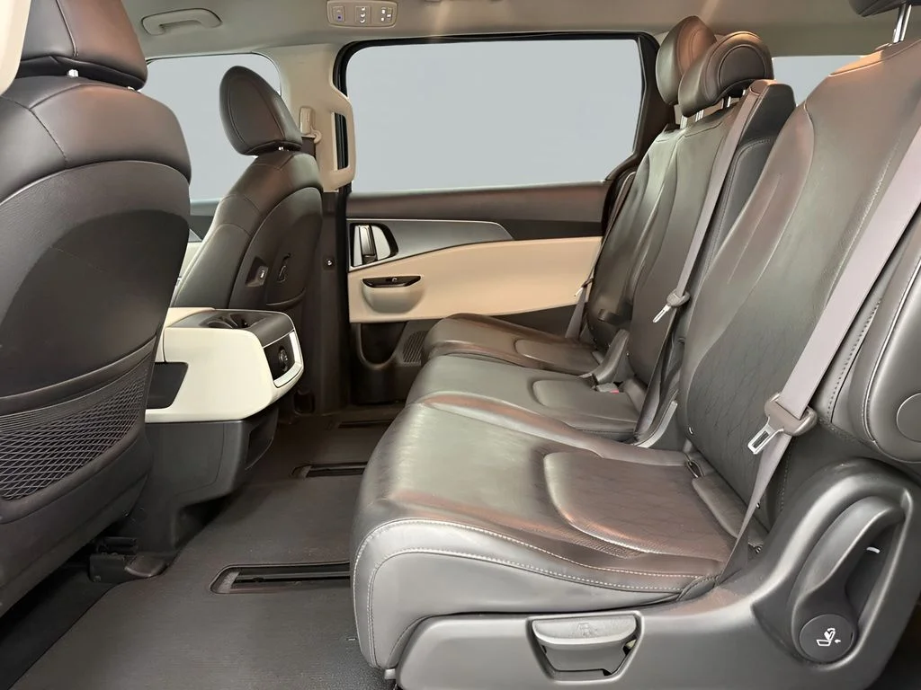Used 2024 Gray Kia LX image 14