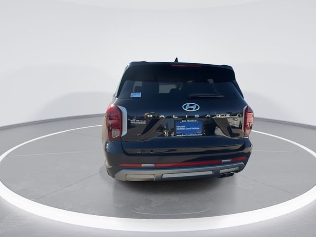 Used 2023 Black Hyundai SEL image 7