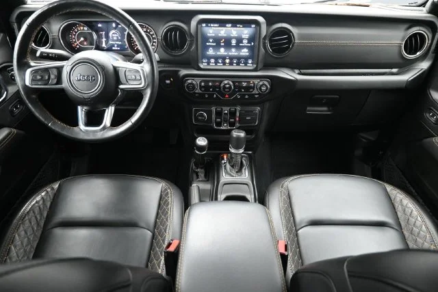 Used 2023 Black Clearcoat Jeep High Altitude image 22