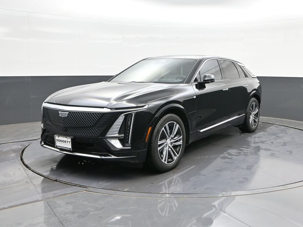 Used 2024 Black Cadillac Luxury image 30