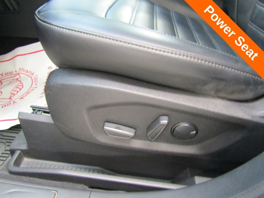 Used 2024 Black Ford SEL image 6