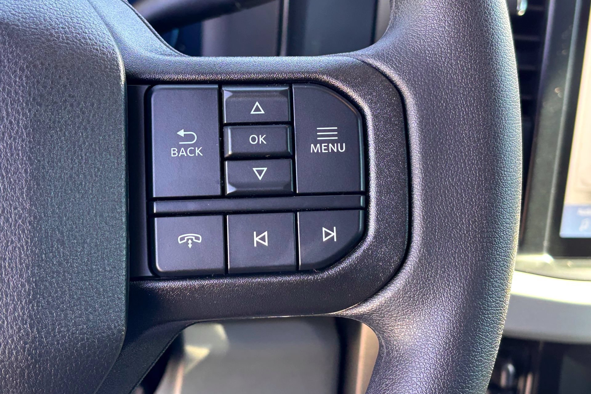 New 2026 Avalanche Ford XLT image 11
