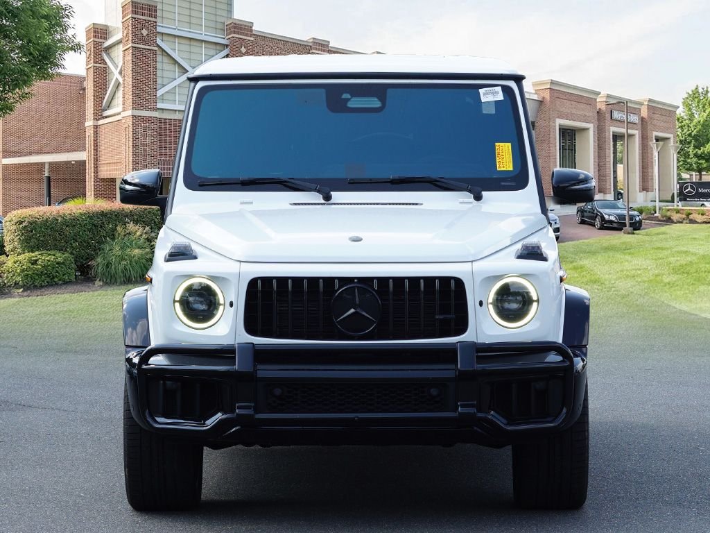 Used 2026 MANUFAKTUR Moonlight White Magno Mercedes-Benz G 63 AMG® image 2