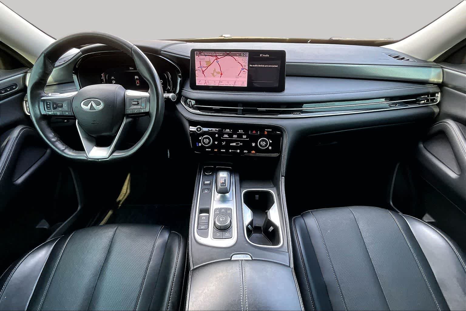 Used 2022 Mocha Almond INFINITI LUXE image 16