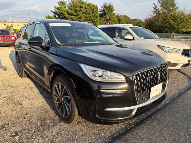 Used 2024 Black Lincoln Grand Touring image 1