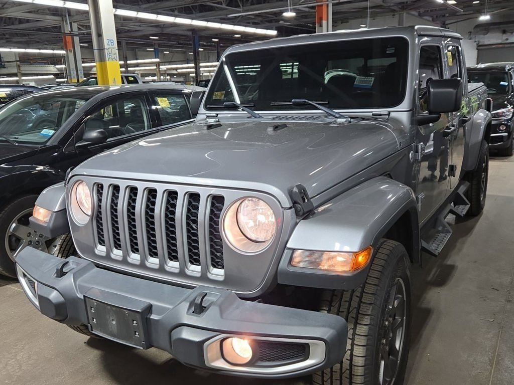 Used 2020 Silver Jeep Overland image 5