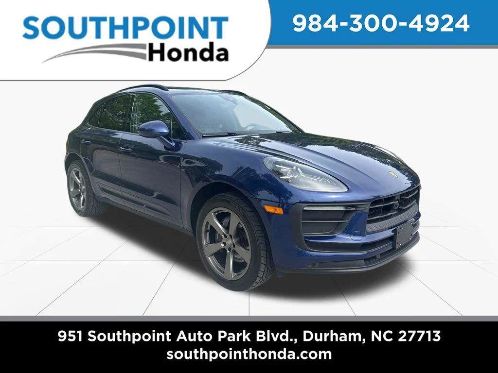 2023 Porsche Macan Base