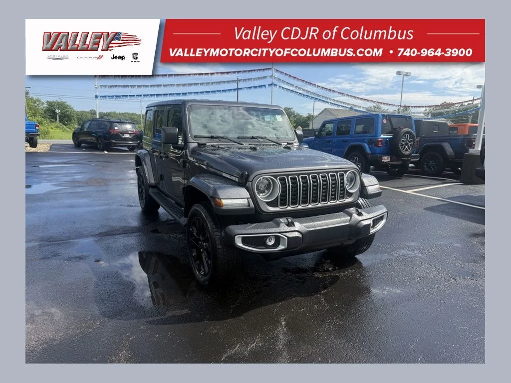 Used 2025 Gray Jeep Sahara 4xe image 1