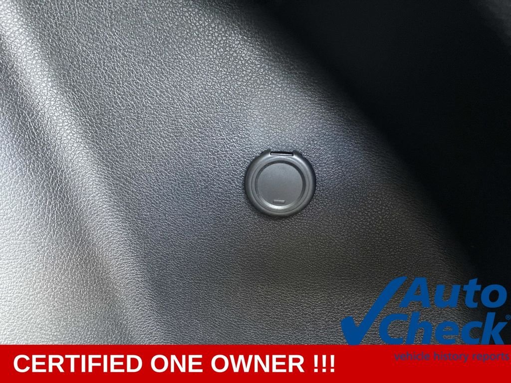 Used 2025 White Nissan SV image 15