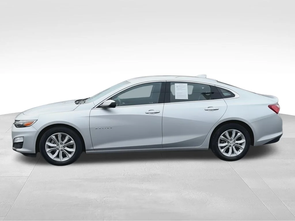 Used 2021 Silver Chevrolet LT image 5