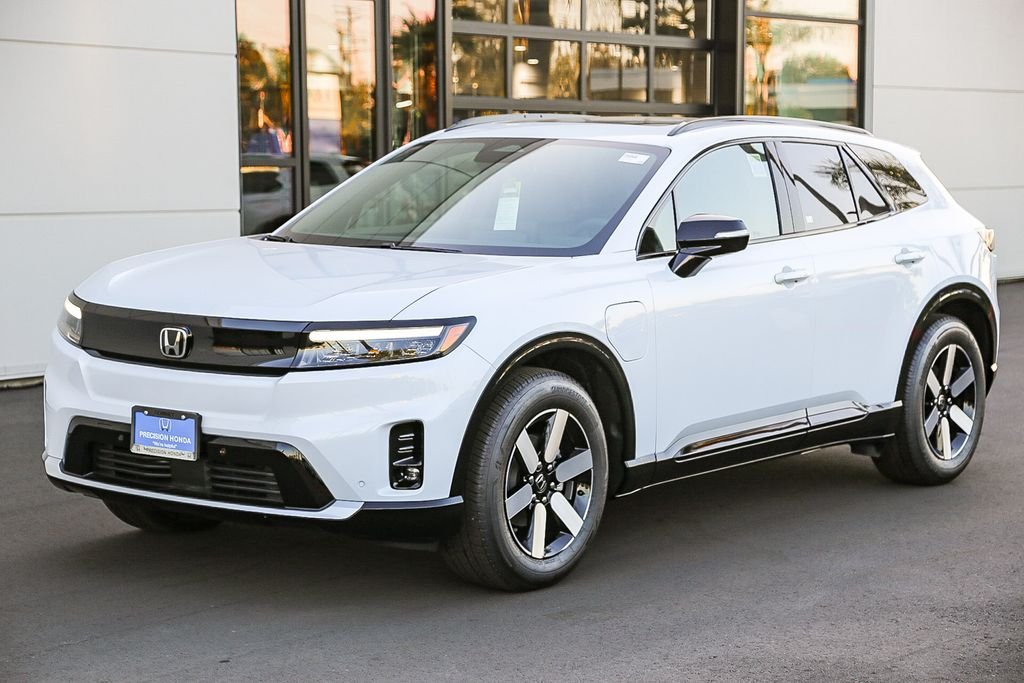 New 2026 Frostline White Pearl Honda Touring image 3