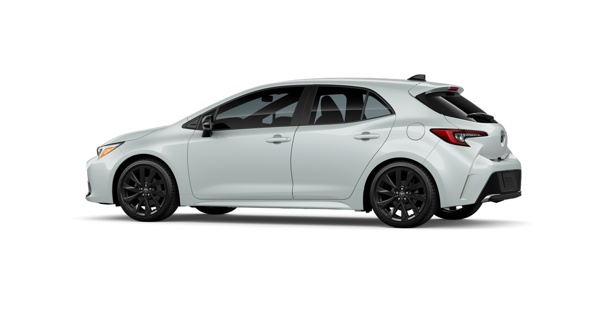 New 2026 Wind Chill Pearl Toyota XSE image 27