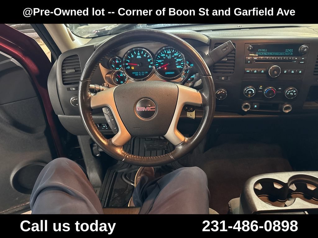 Used 2009 Sonoma Jewel Metallic GMC Work Truck image 16