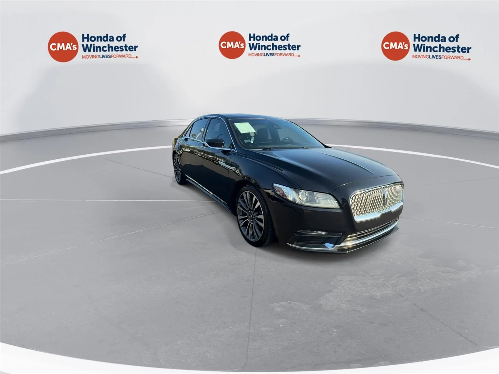 Used 2019 Infinite Black Metallic Lincoln Select image 2
