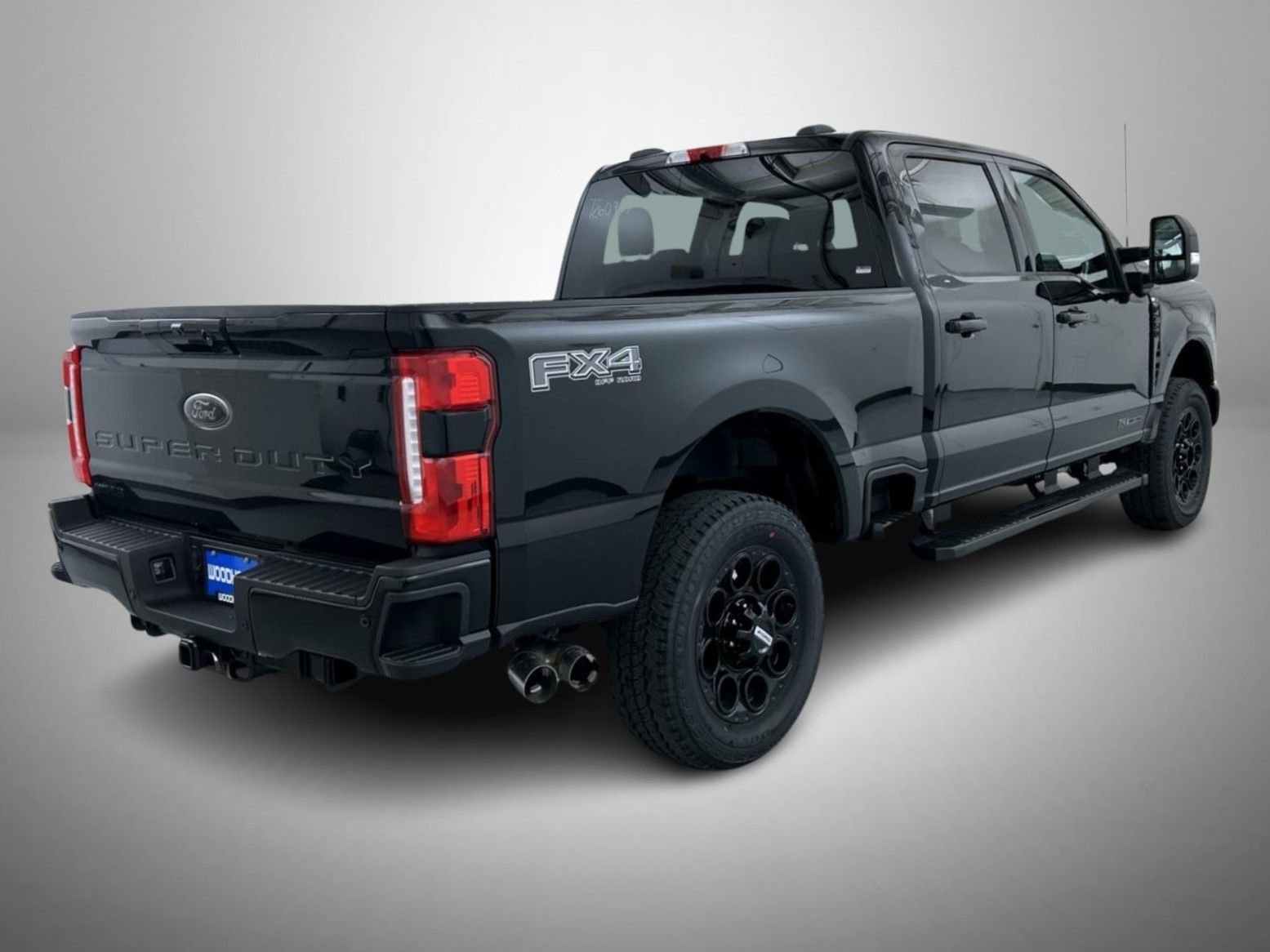 New 2026 Agate Black Metallic Ford XLT image 5