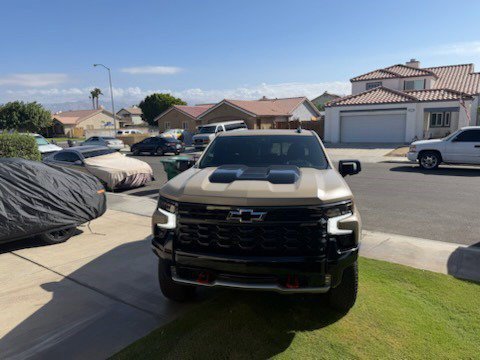 Used 2022 Sand Dune Metallic Chevrolet ZR2 image 8
