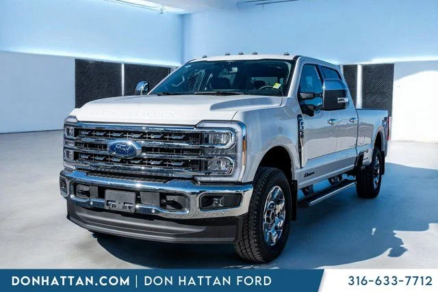 2026 Ford Super Duty F-350® Lariat®