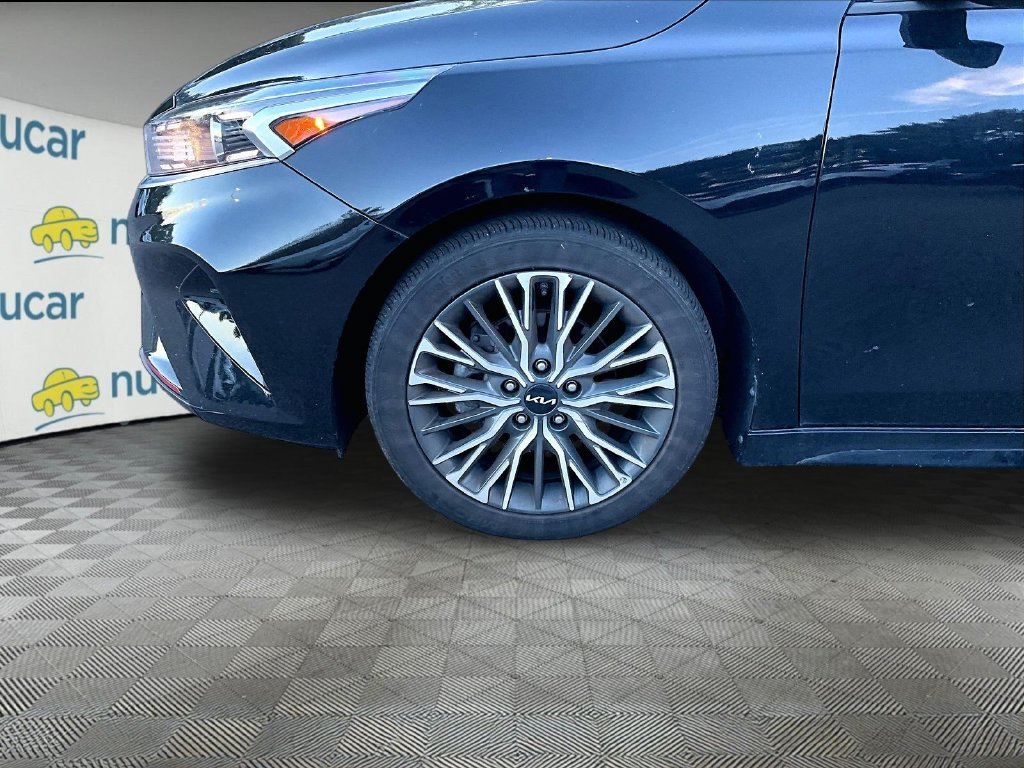Used 2023 Black Kia GT-Line image 7