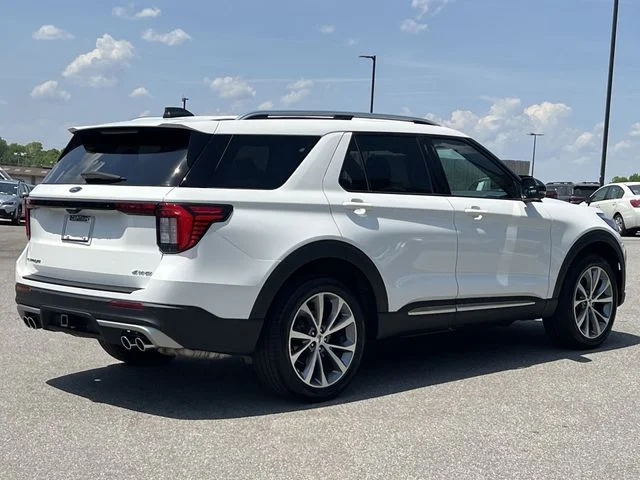 Used 2025 White Ford Platinum image 44