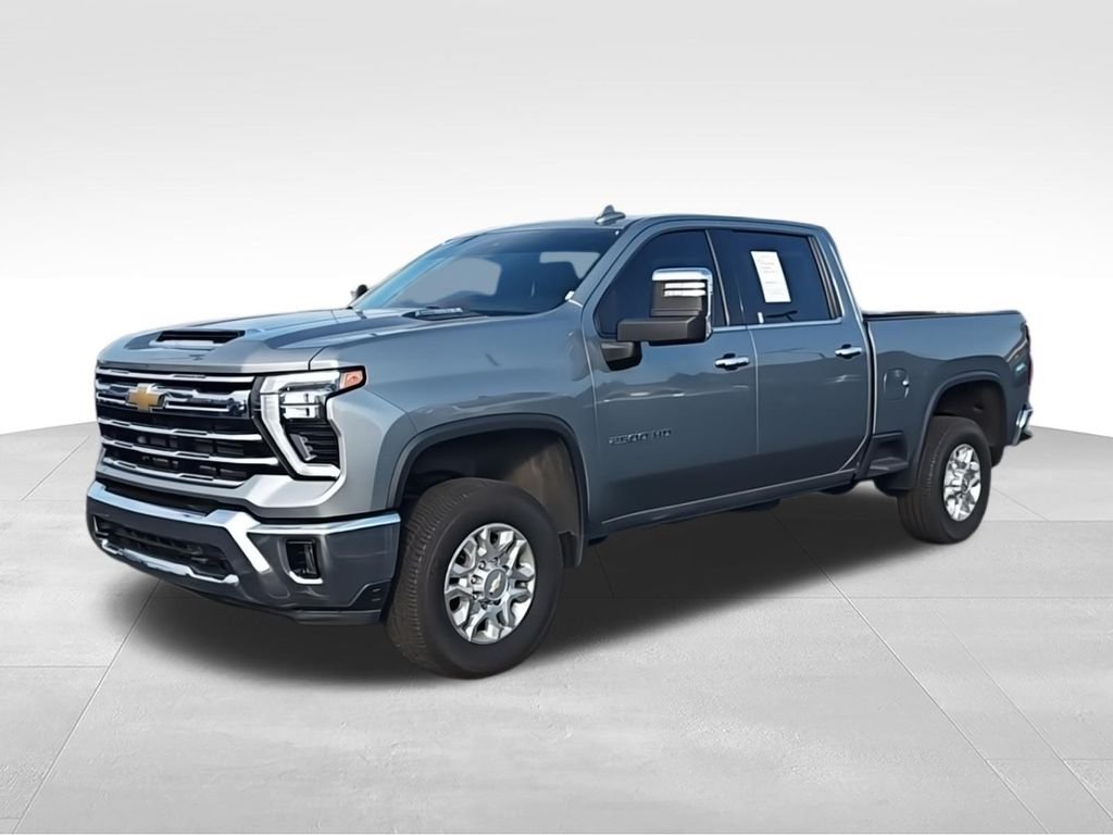 Used 2024 Gray Chevrolet LTZ image 4